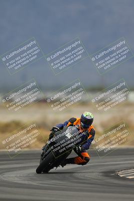 media/Nov-15-2025-Race Pace (Sat) [[8de605a2d8]]/Non Verified Riders (1st 20 Minutes)/Turn 4 (1010am)/